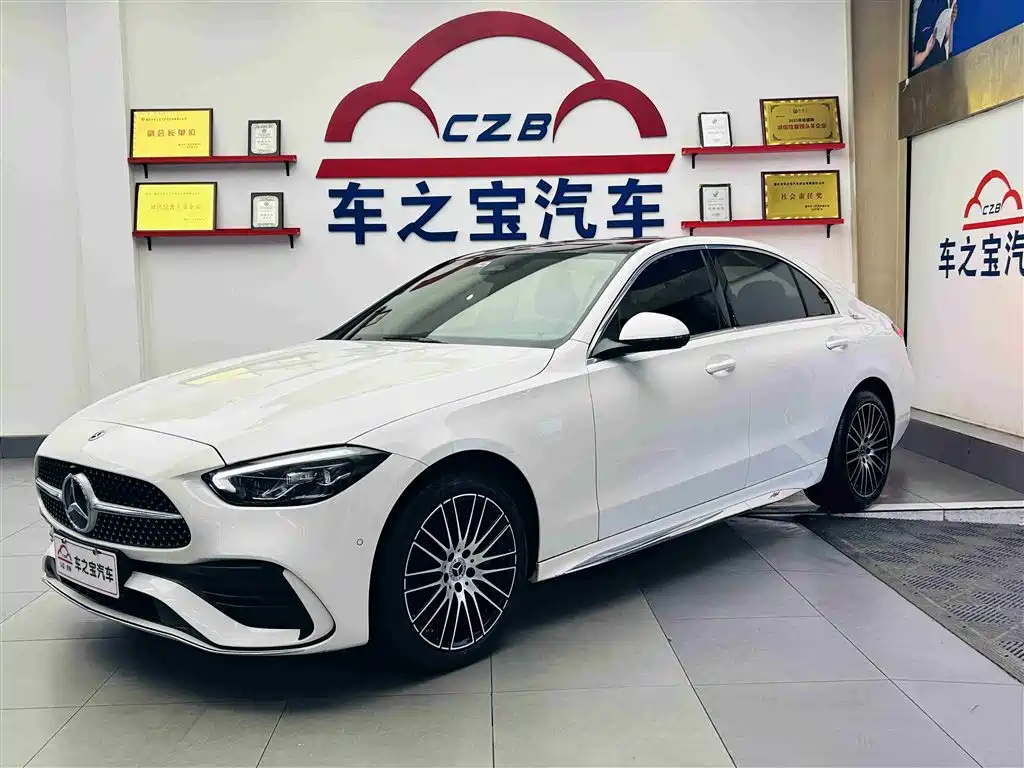 Mercedes-Benz C-Class 2022