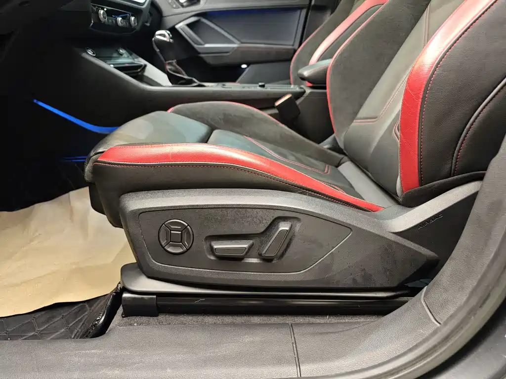 Audi Q3 Sportback 40 TFSI Fashion Type, фото 11