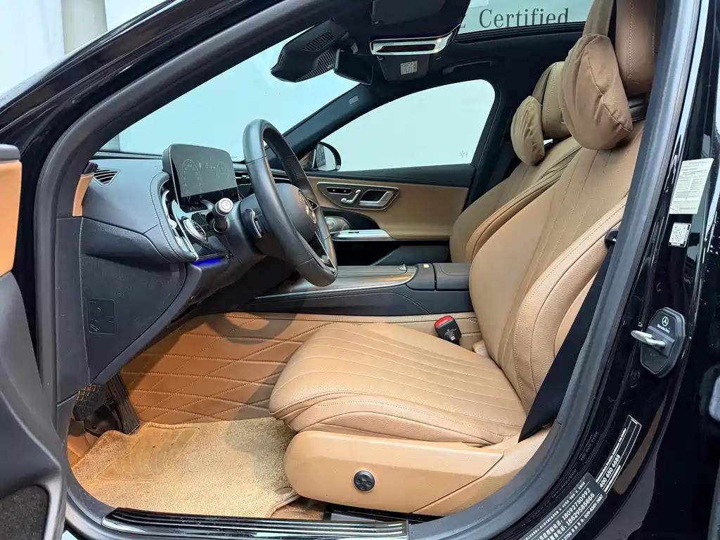 Mercedes-Benz E-Class — миниатюра 15