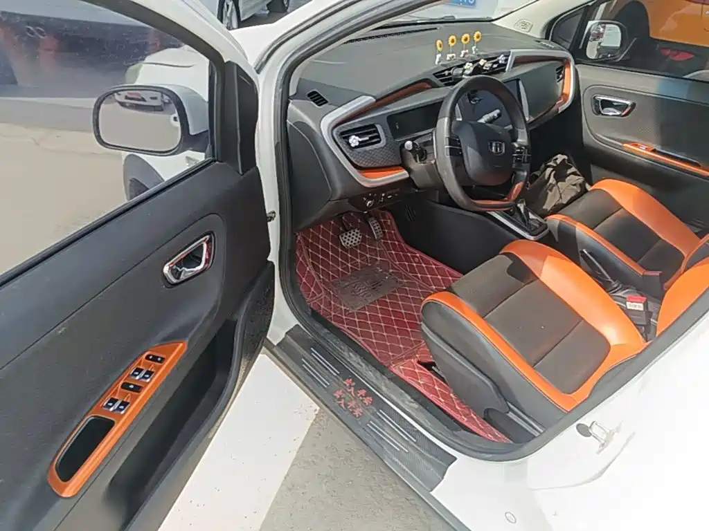 Geely Vision X1 — миниатюра 16