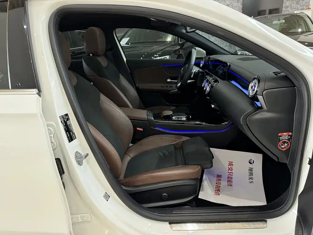 MERCEDES-BENZ A CLASS