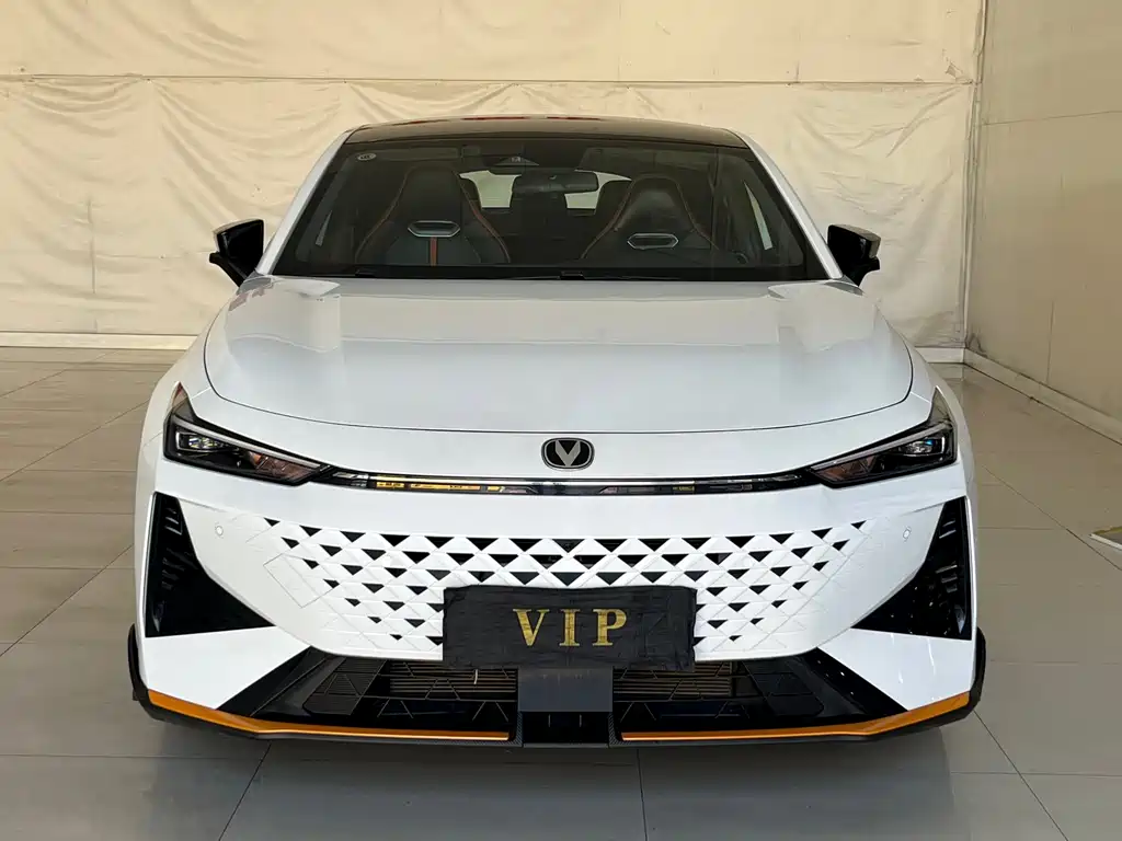 Changan UNI-V — миниатюра 2