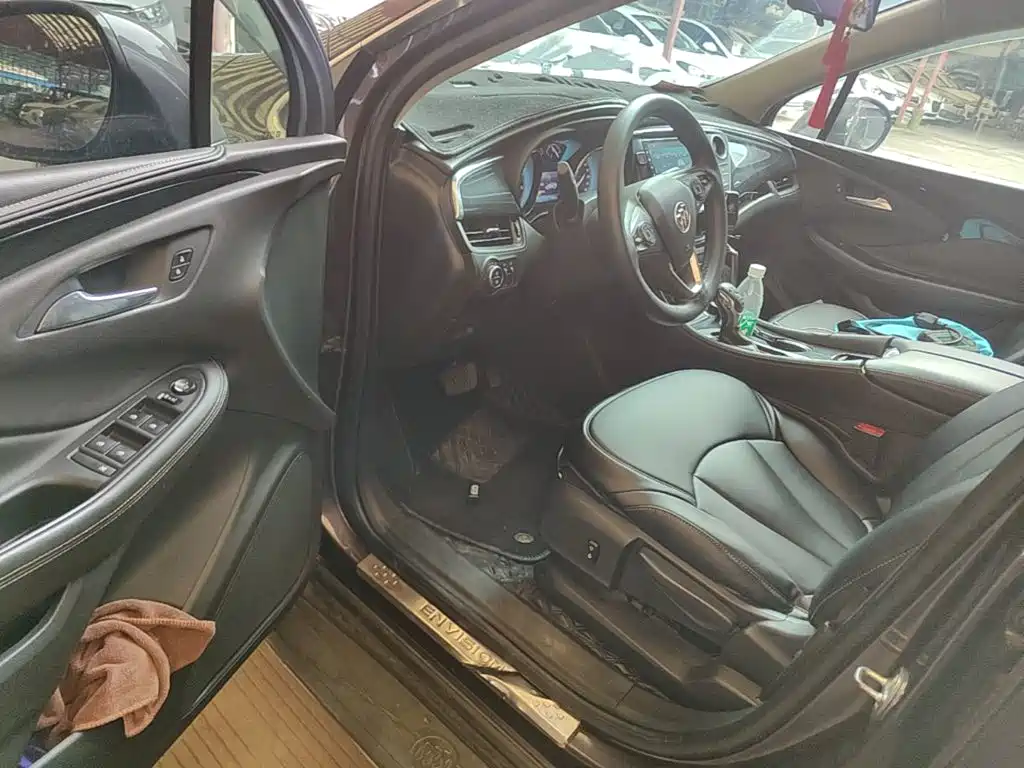 Buick Envision Plus — миниатюра 16