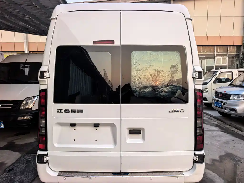 JMC JMC Fushun — миниатюра 7