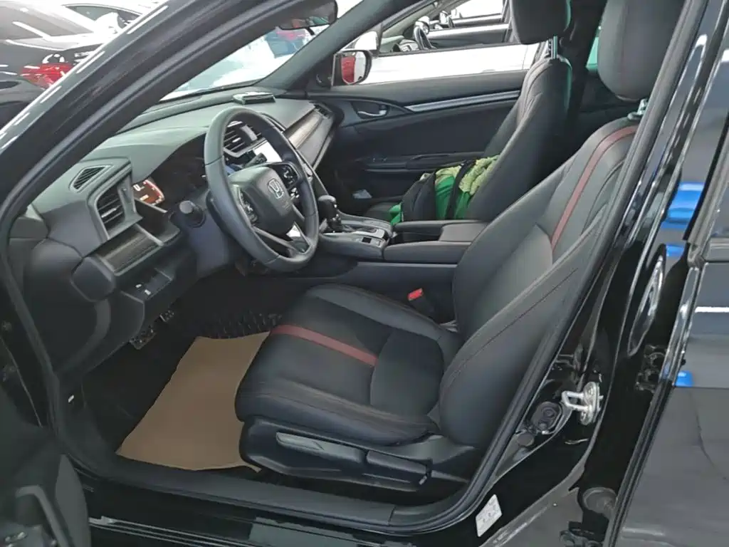 Honda Civic — миниатюра 15