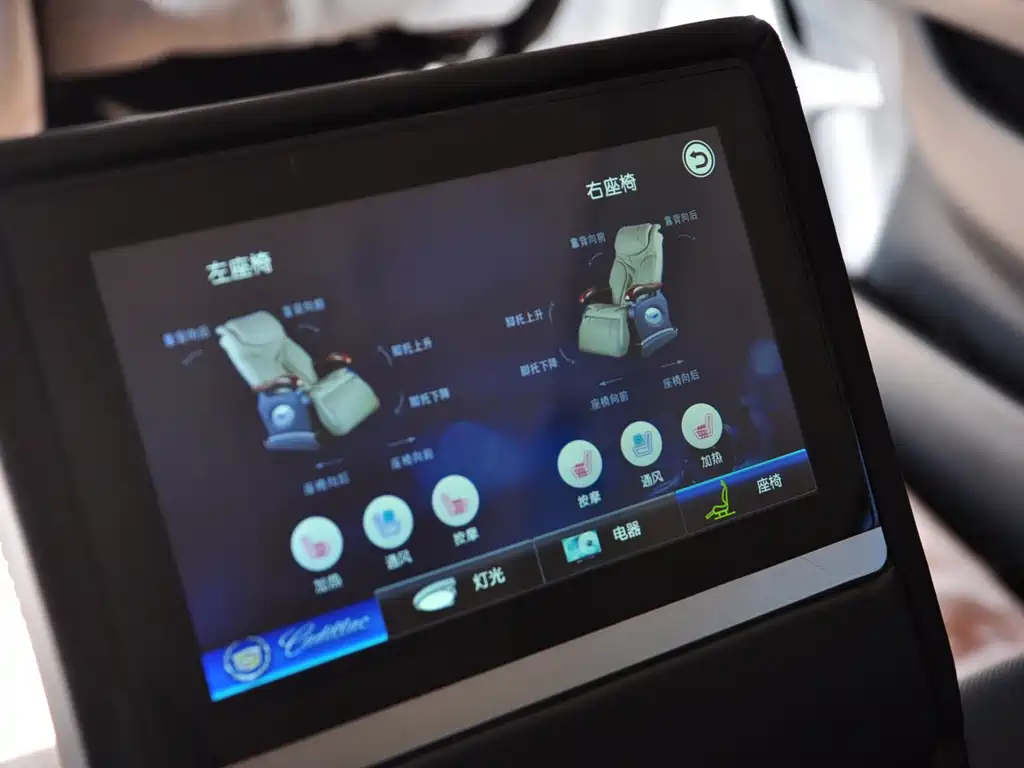 CADILLAC ESCALADE ESCALADE