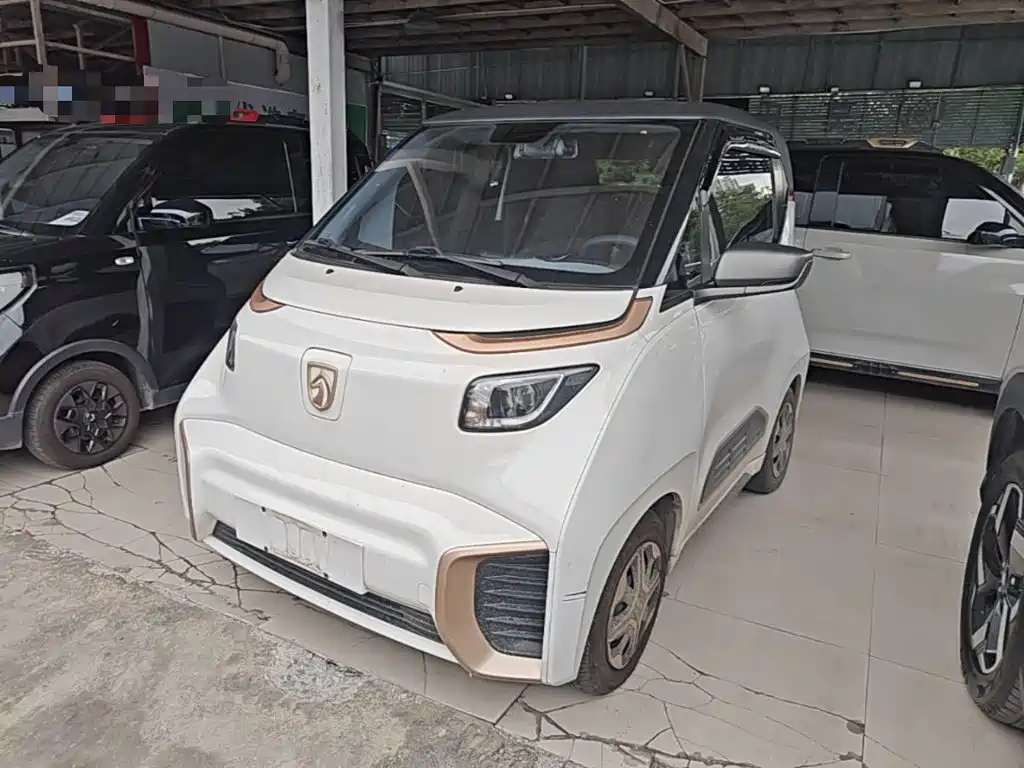 Baojun E200 — миниатюра 2