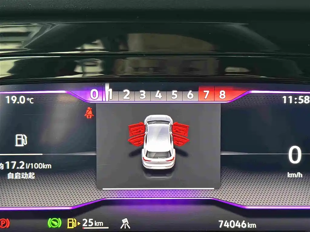 Volkswagen Golf GTI — миниатюра 15