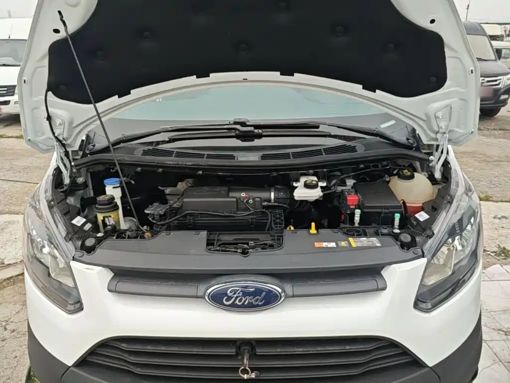 Ford Transit — миниатюра 20