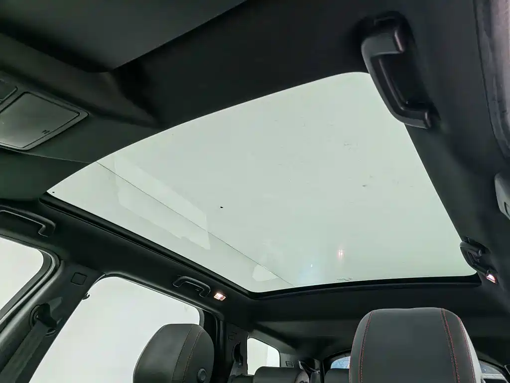Land Rover Discovery Sport — миниатюра 11