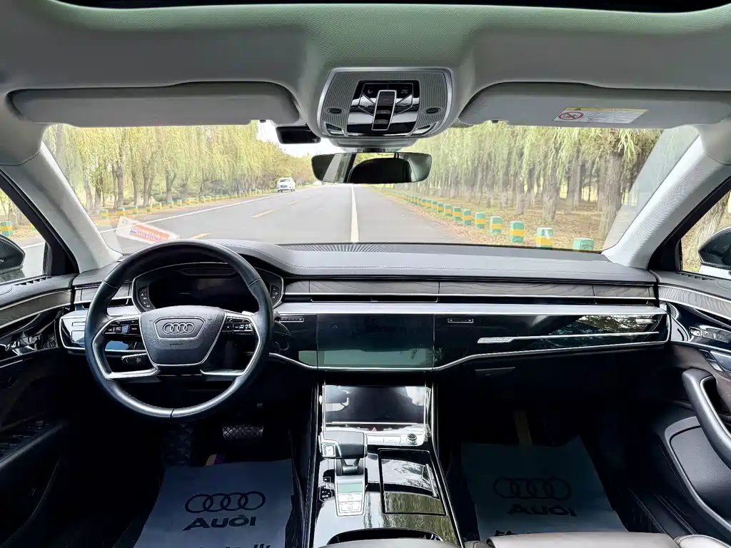 Audi A8 — миниатюра 13