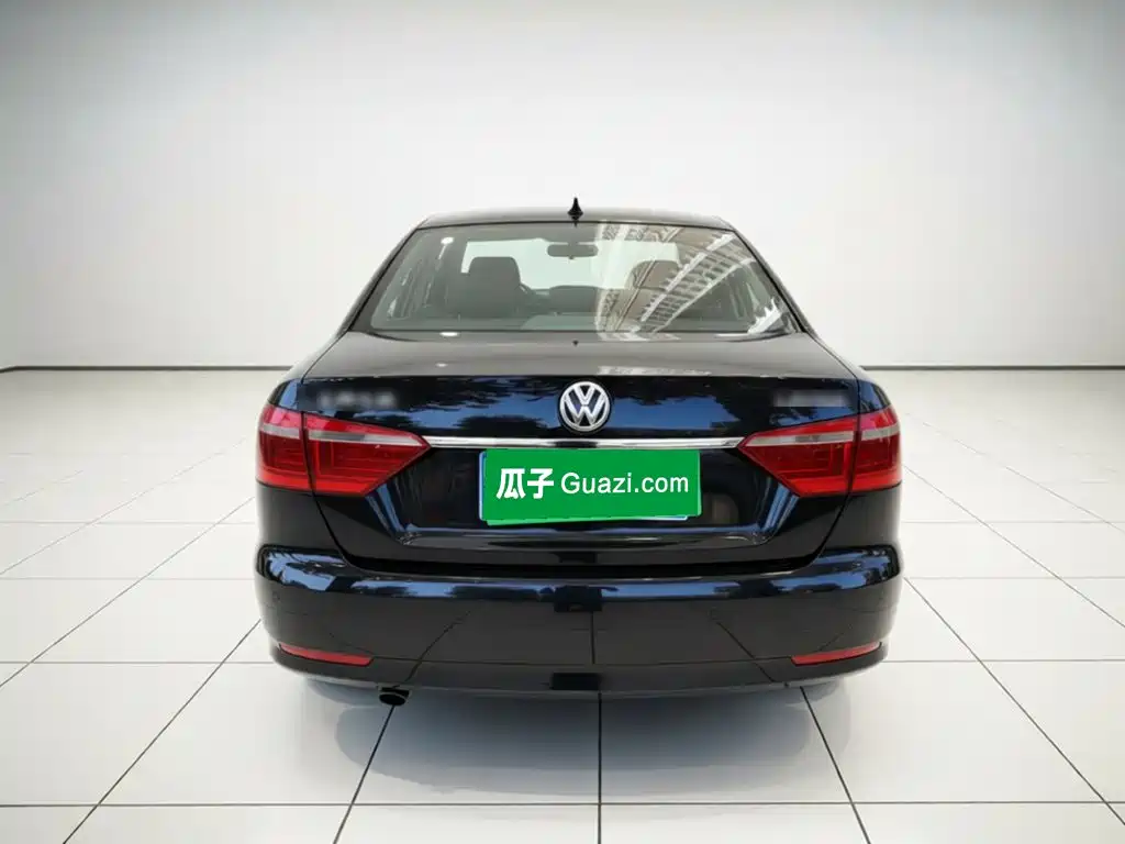 Volkswagen Lavida — миниатюра 5