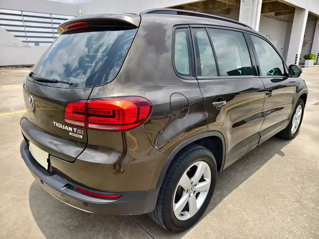 Volkswagen Tiguan — миниатюра 3
