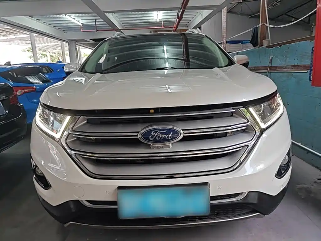 Ford Edge — миниатюра 3
