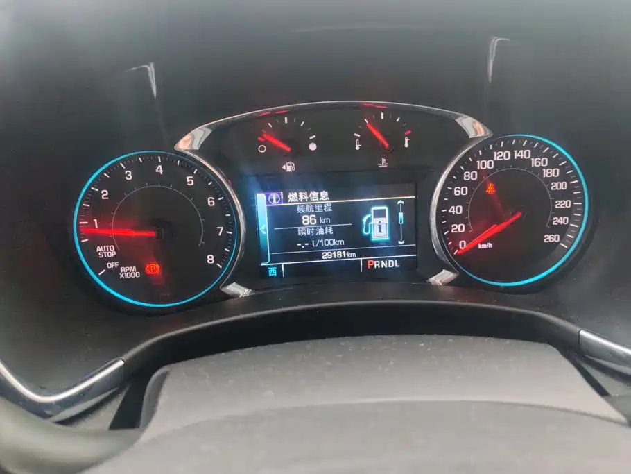 Chevrolet Equinox — миниатюра 14
