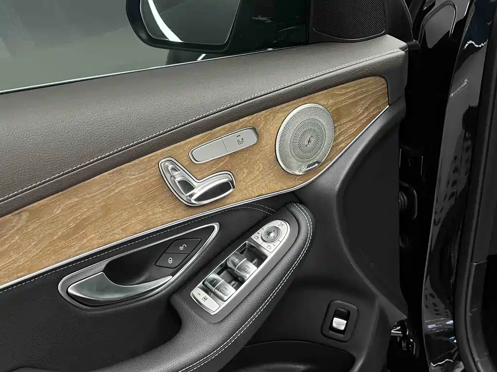 Mercedes-Benz GLC 2020 GLC 260 L 4MATIC