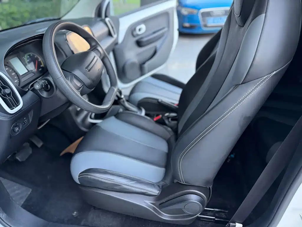 Roewe Clever 2022 311km