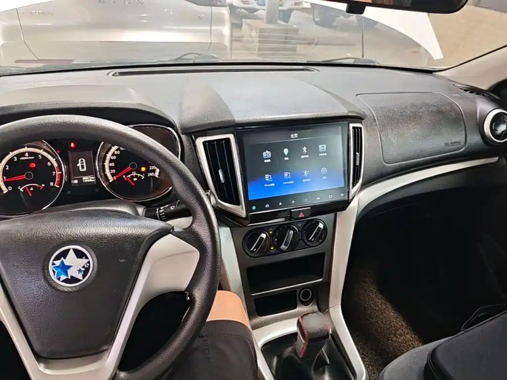 Venucia T70 — миниатюра 10