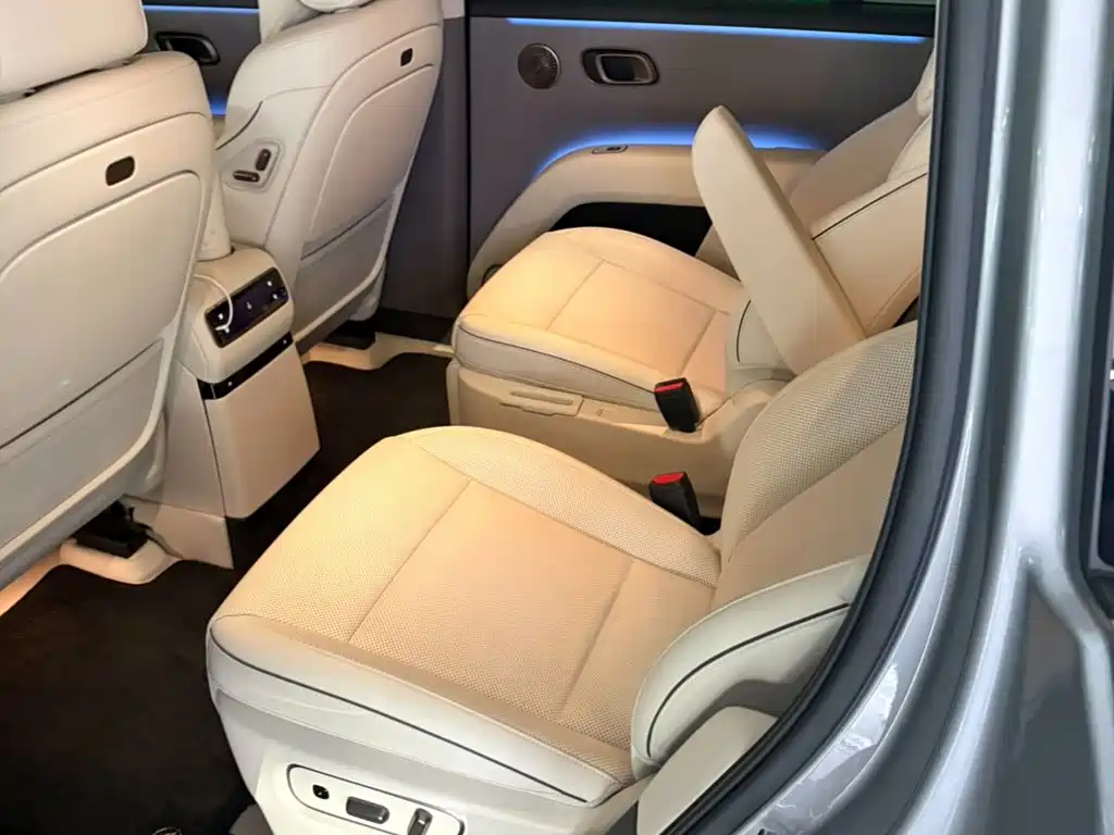 Li Auto Li i8 — миниатюра 2
