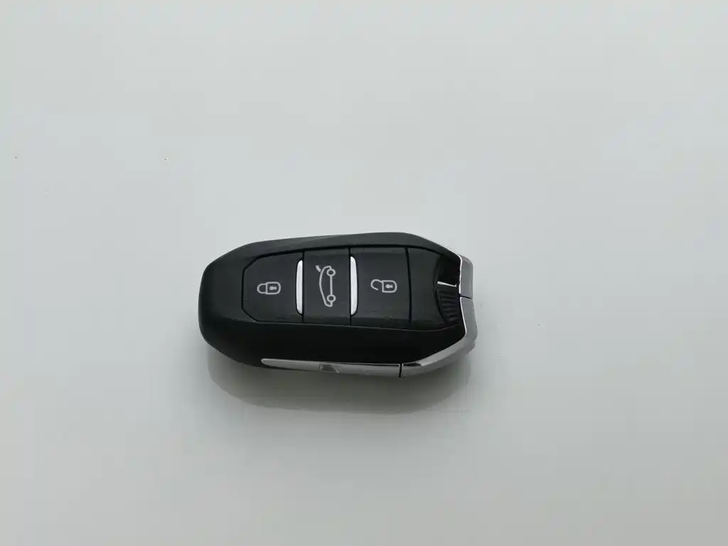 Citroen C4L — миниатюра 19