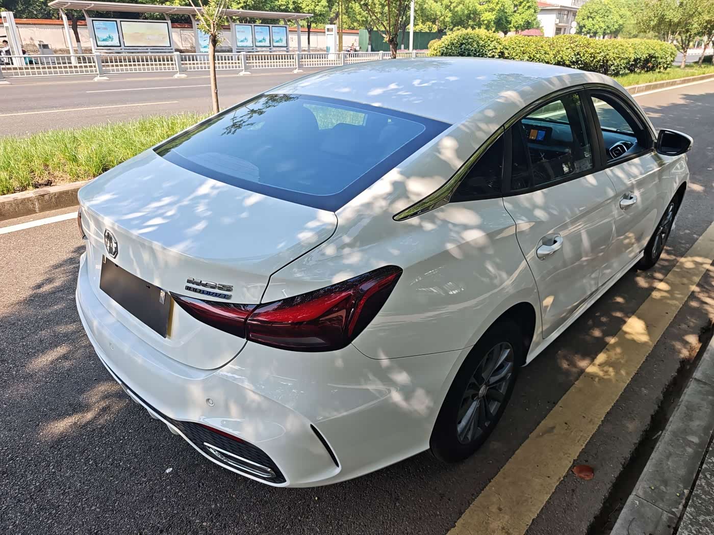 MG MG5 1.5 л 2025 г. Белый, пробег 4200 км