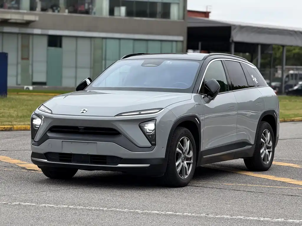 NIO ES6