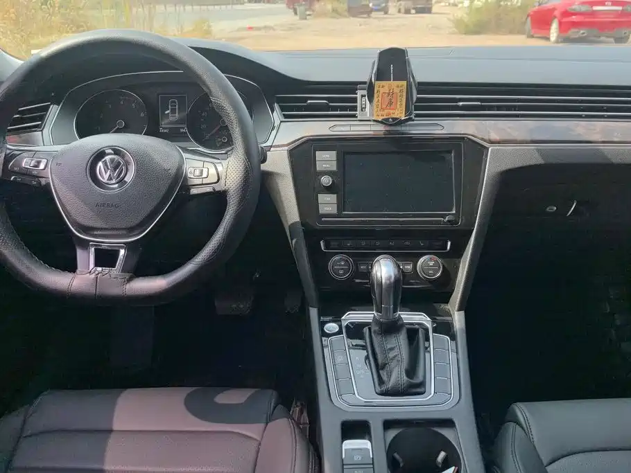 Volkswagen Magotan — миниатюра 12