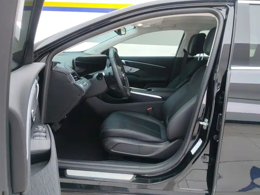 Buick LaCrosse — миниатюра 9