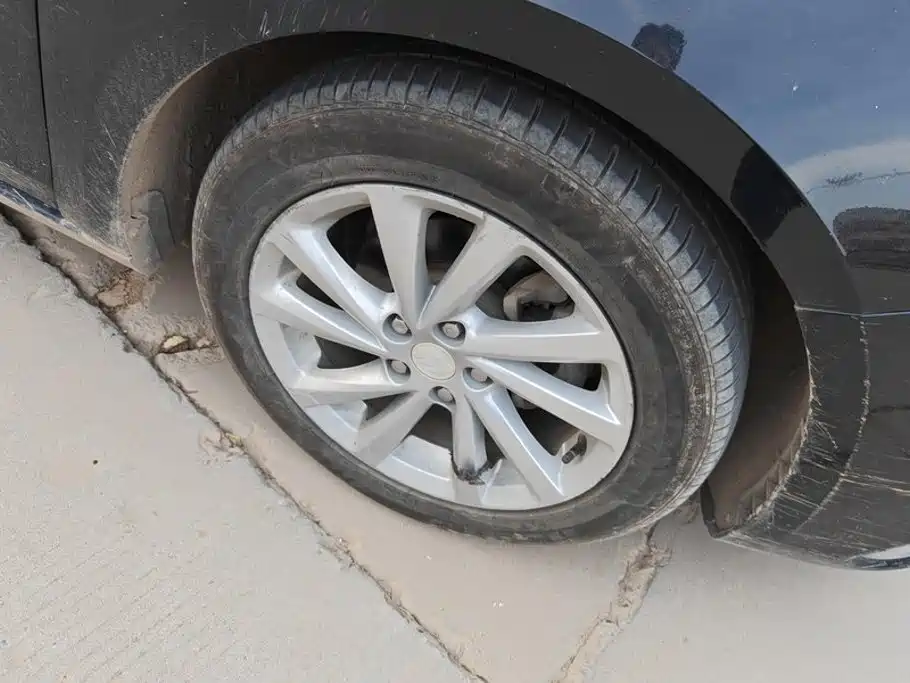 Buick Verano — миниатюра 6
