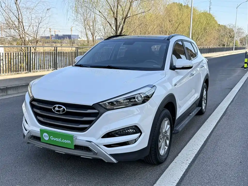 Hyundai Tucson 2015