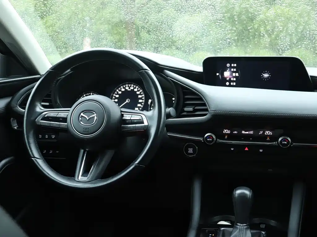 Mazda 3 Axela — миниатюра 17