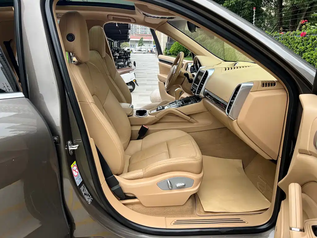 Porsche Cayenne 2011 Cayenne 3.0T