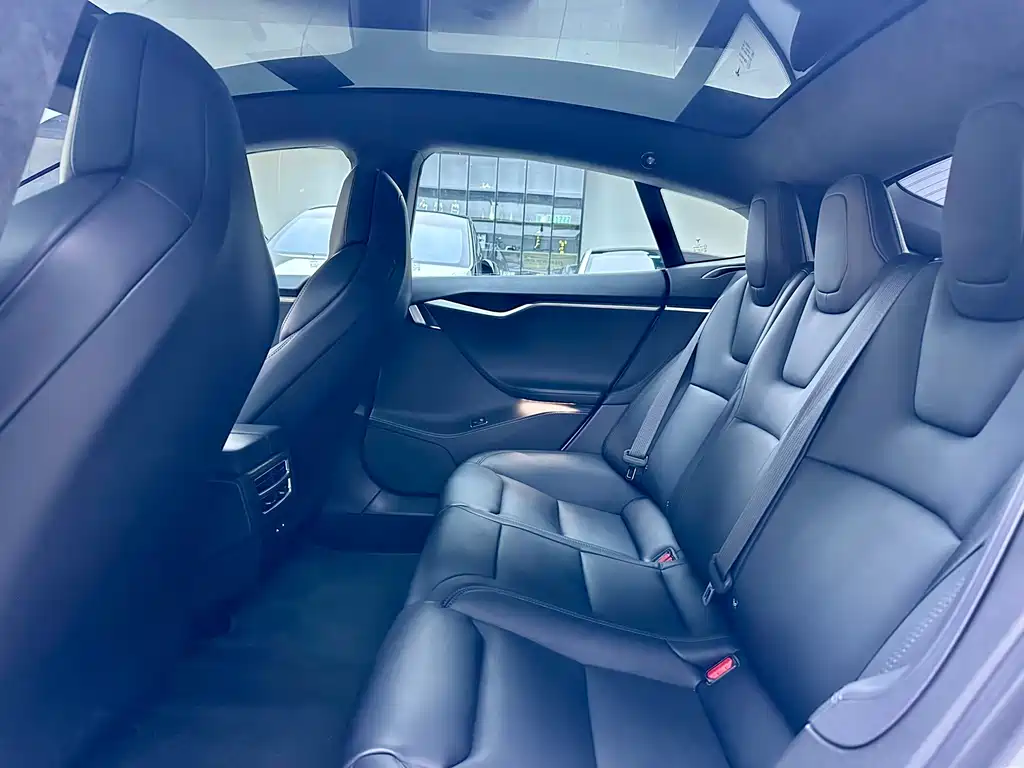 Tesla Model S 2017 Model S 75D