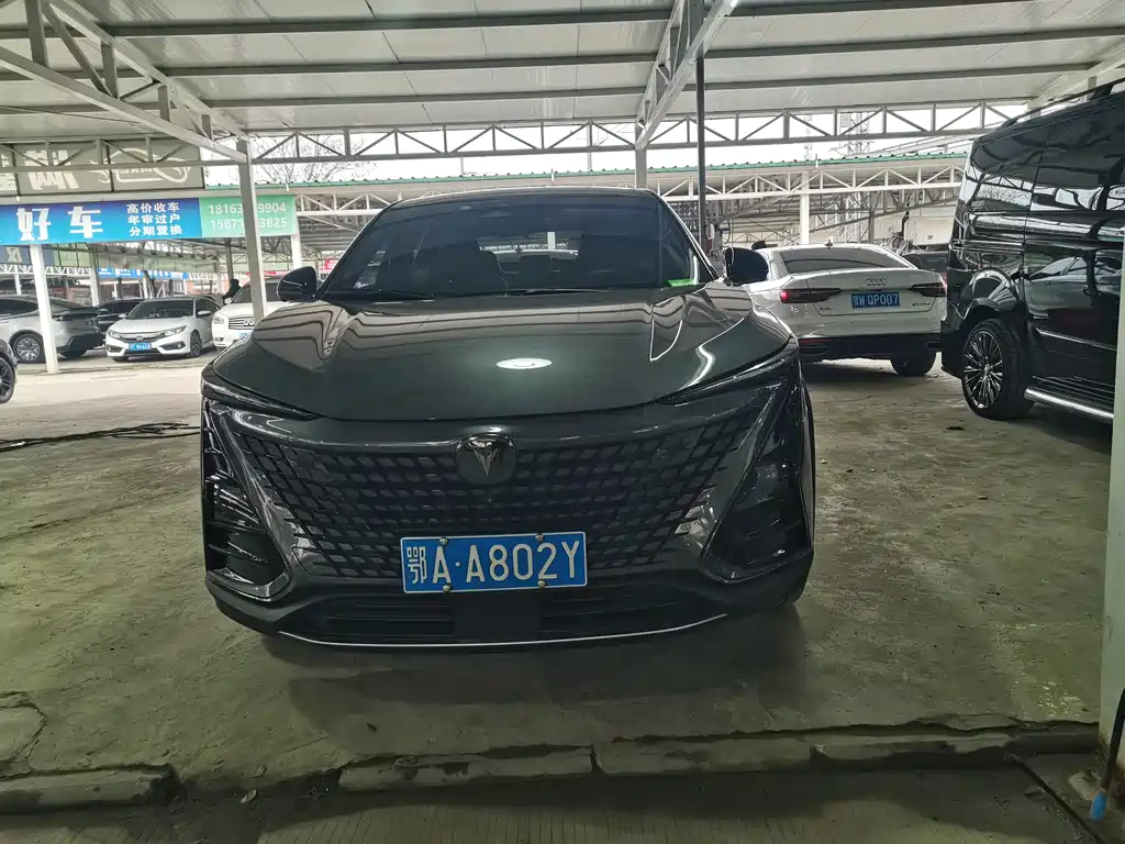 CHANGAN UNI T