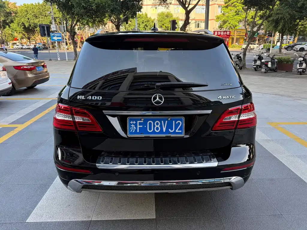 Mercedes-Benz M-Class — миниатюра 4