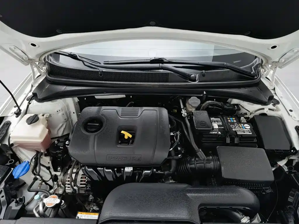 Hyundai Mistra — миниатюра 6