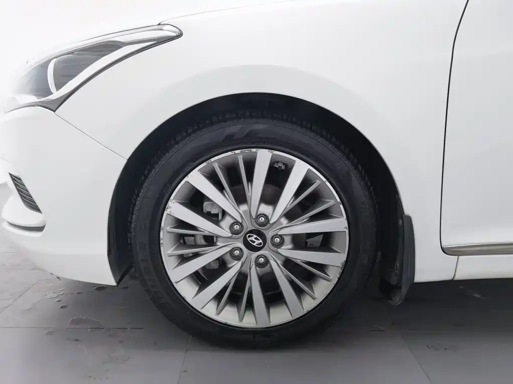 Hyundai Mistra — миниатюра 17