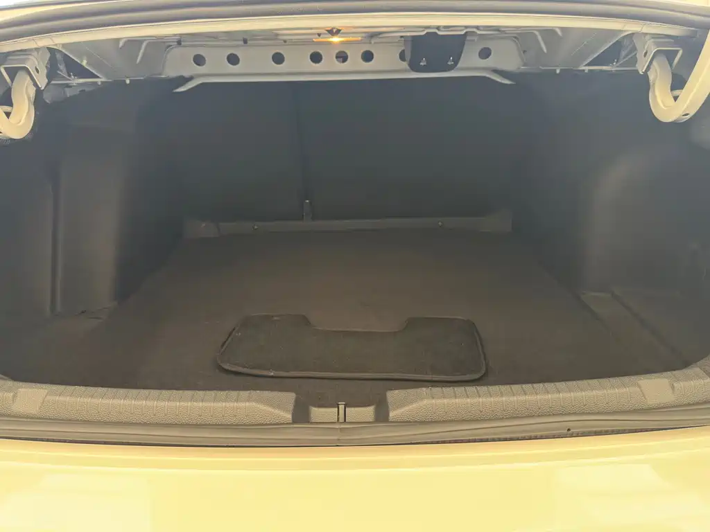 Volkswagen Lavida — миниатюра 12