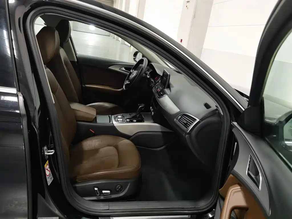 Audi A6L — миниатюра 23