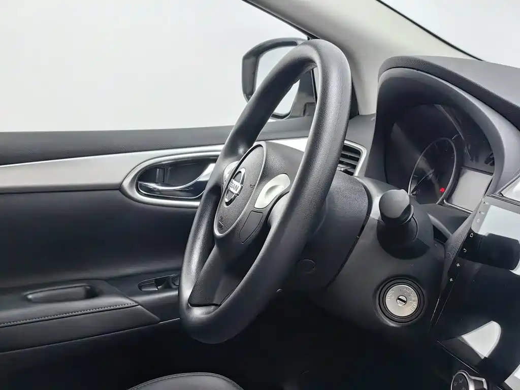 Nissan Sylphy — миниатюра 22