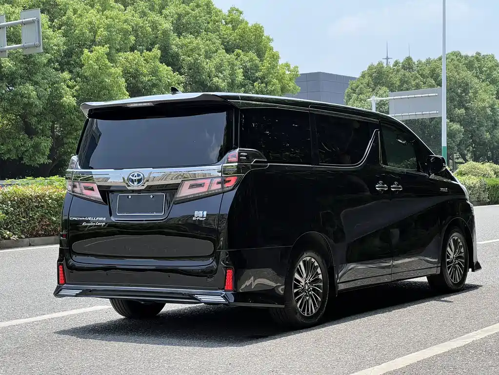 Toyota Vellfire 2021 2.5L HV
