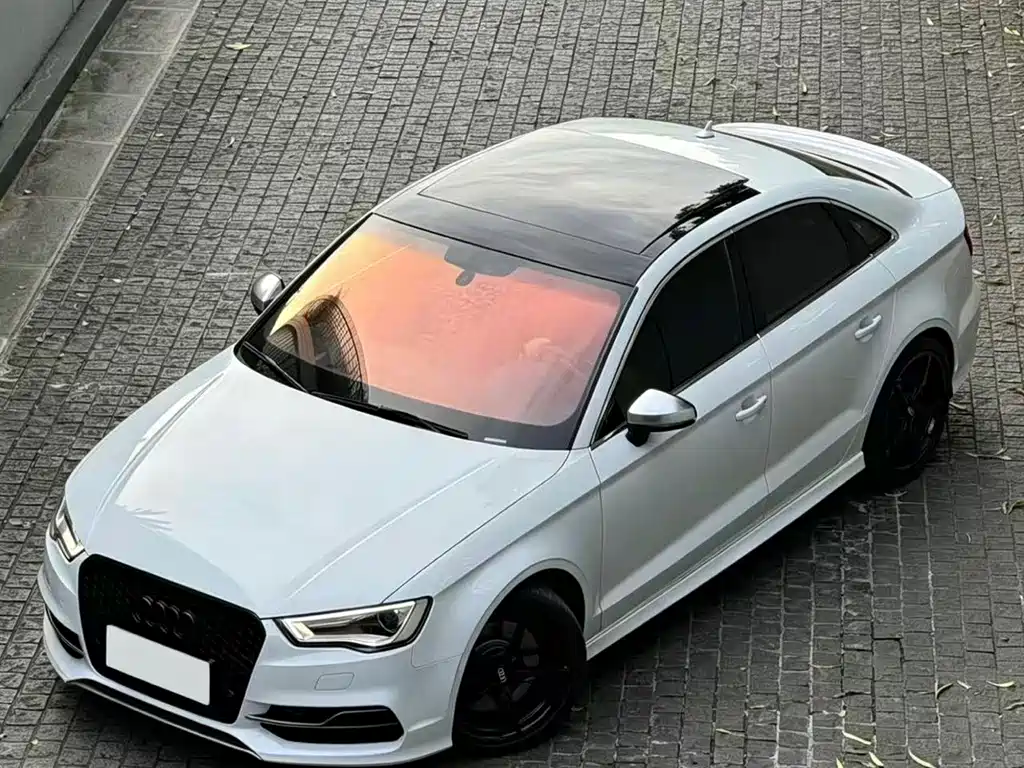 Купить Audi S3