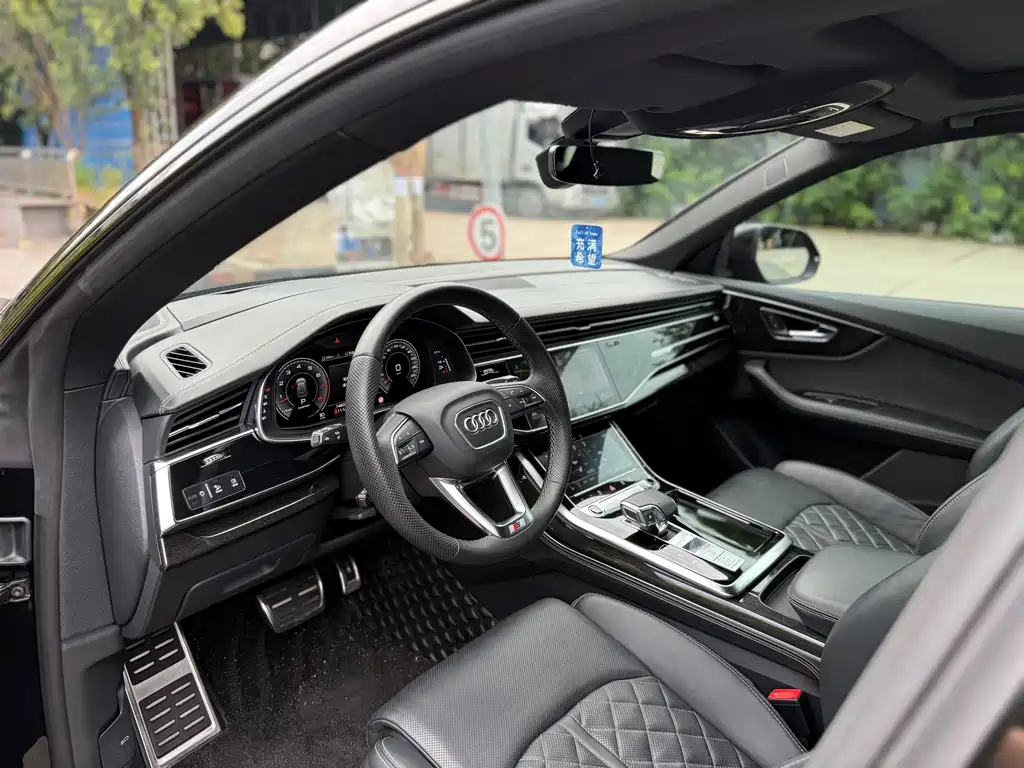 Audi Q8 — миниатюра 4