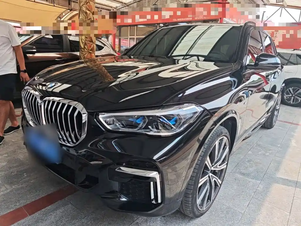 BMW X5 2022 xDrive 40Li M Sport