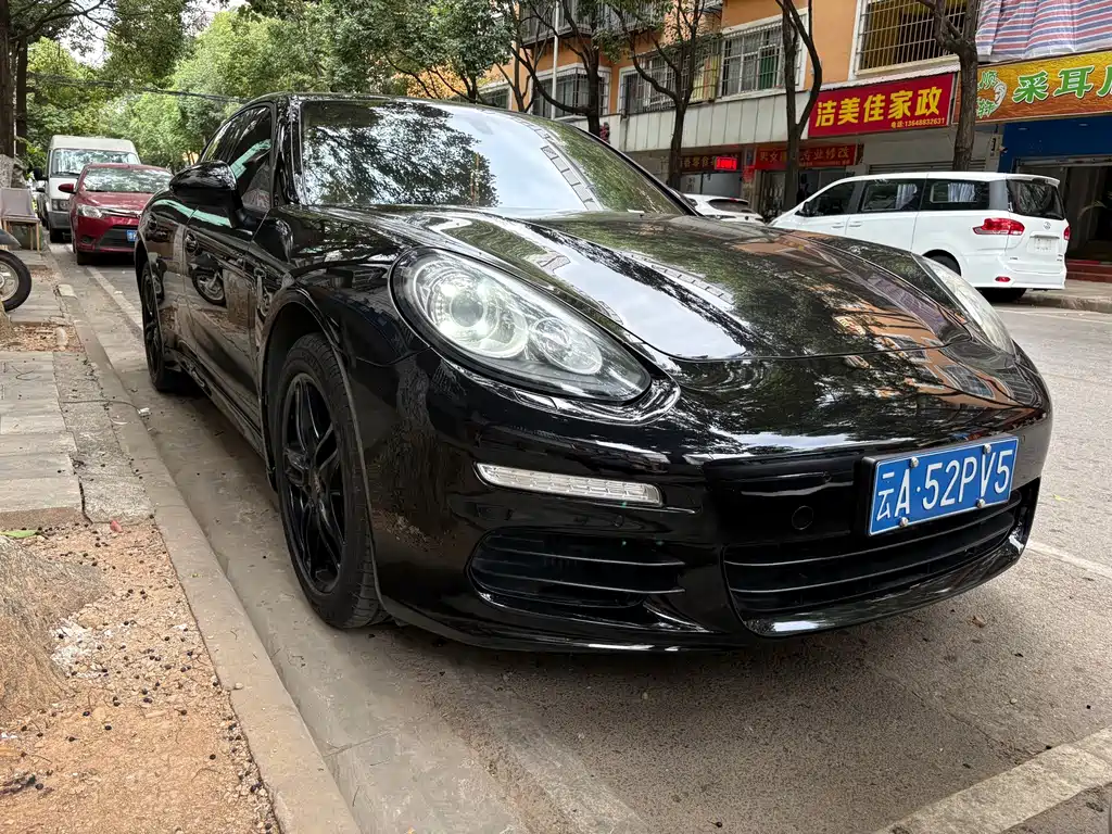 Porsche Panamera — миниатюра 2