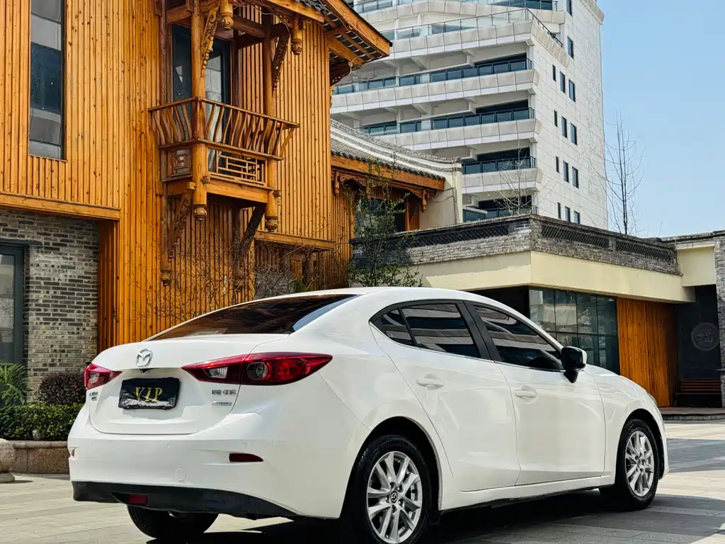 MAZDA 3 ANGKESAILA