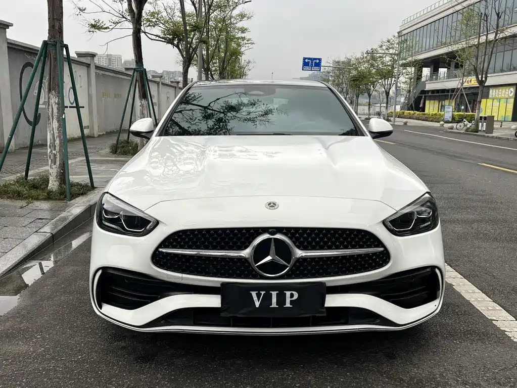 Mercedes-Benz C-Class — миниатюра 2