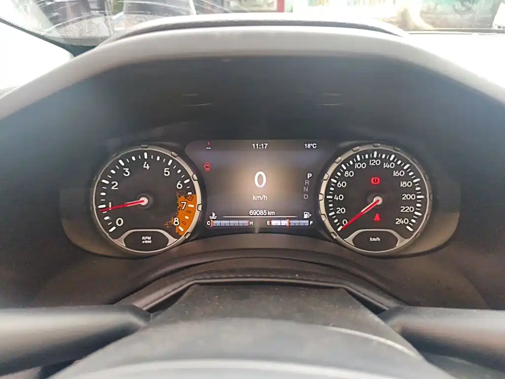 Jeep Renegade — миниатюра 14