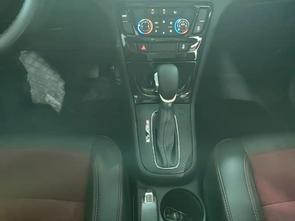 Buick Encore — миниатюра 14