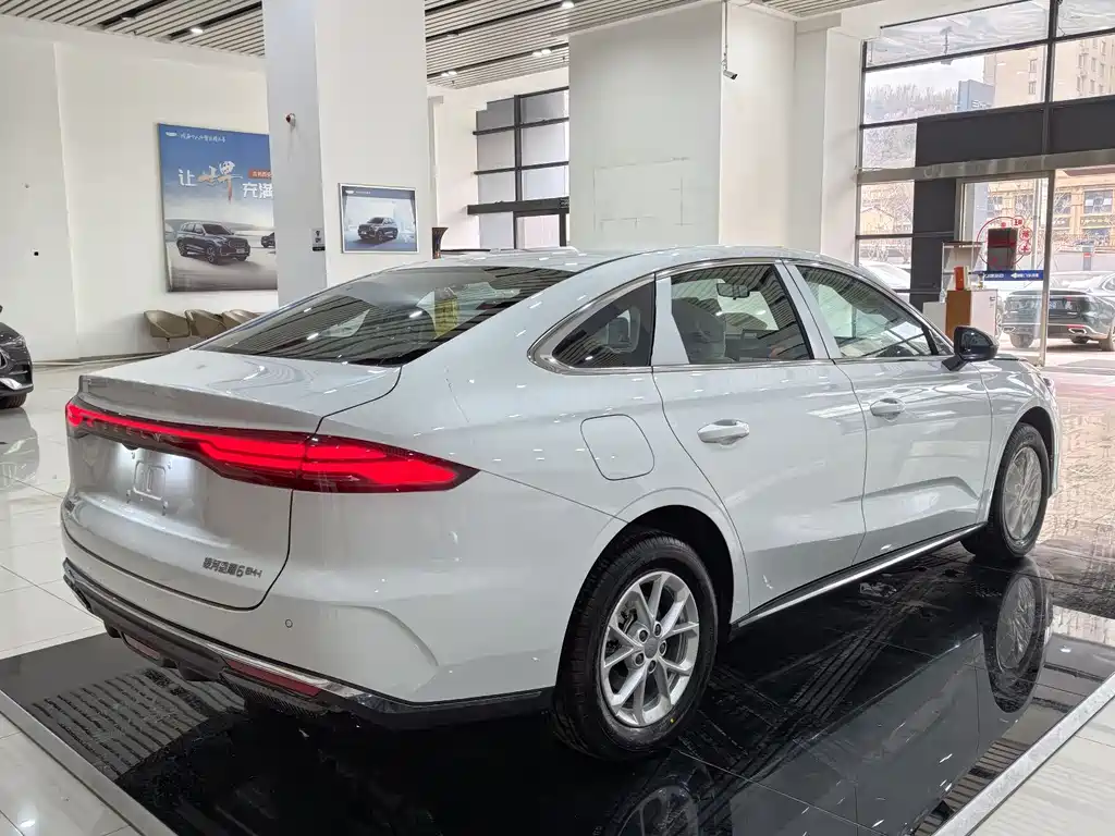 Geely Galaxy Galaxy 6 6 2026 125km